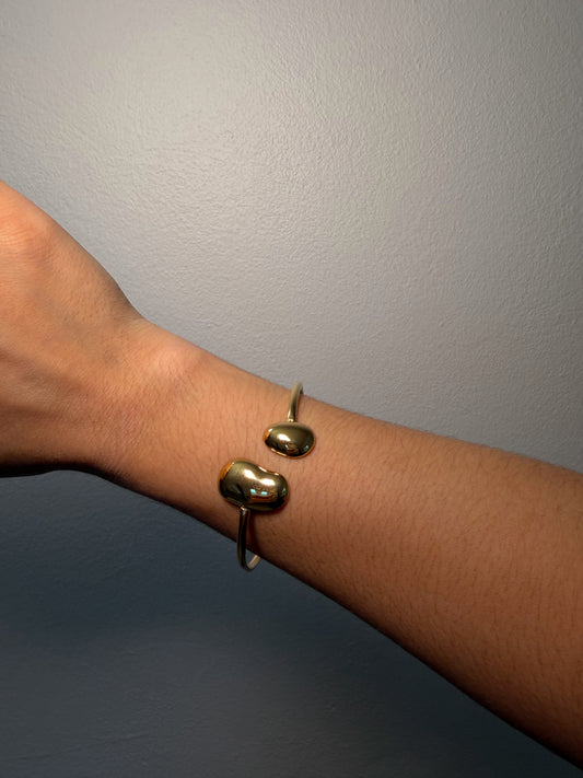 Round Thin bracelet